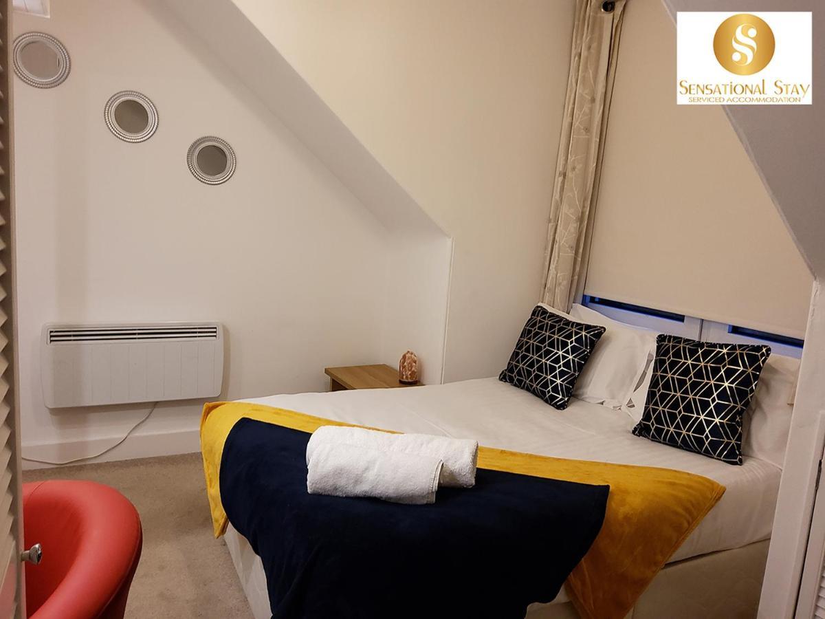 2 Bedroom Apt At Sensational Stay Serviced Accommodation Aberdeen - Clifton Road Eksteriør billede